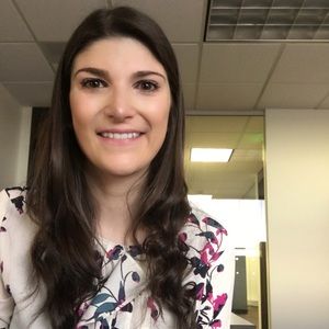 Meet your Posher, Nicole